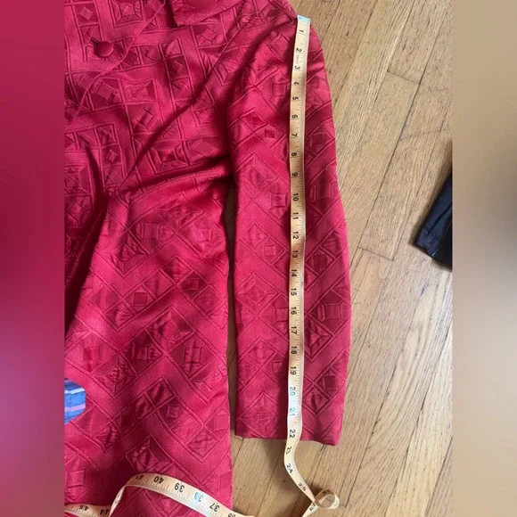 60s Vintage Malcolm Starr Red Satin Swing Coat - Picture 12 of 13